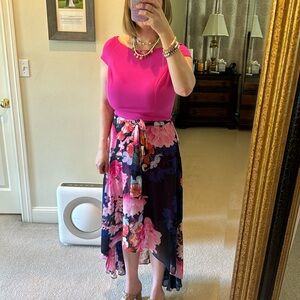 Vince Camuto Size 4 Dress